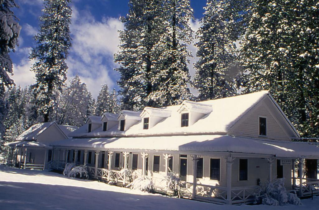 Wawona Hotel Exteriör bild
